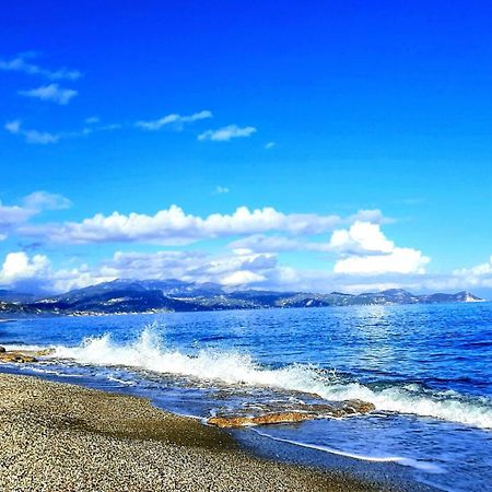 Villa Dimitra Mourteri Esterno foto